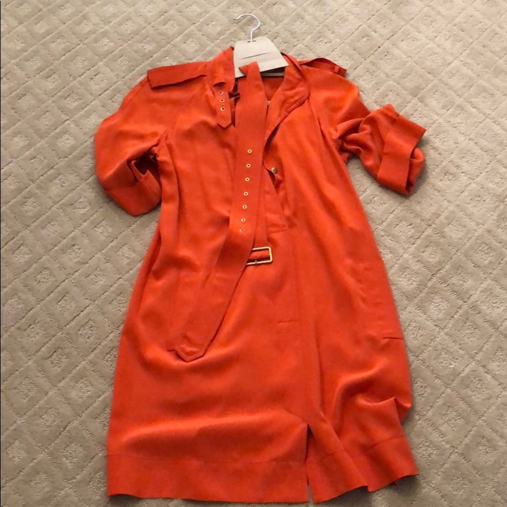 Orange DVF price